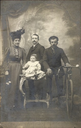 Foto familienbild frau - foto, ak